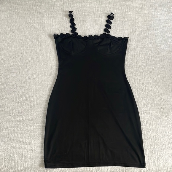 Cider Black Mini Dress - Picture 2 of 4